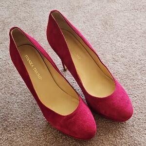Ivanka Trump Fuchsia Suede Pointed Toe Heels